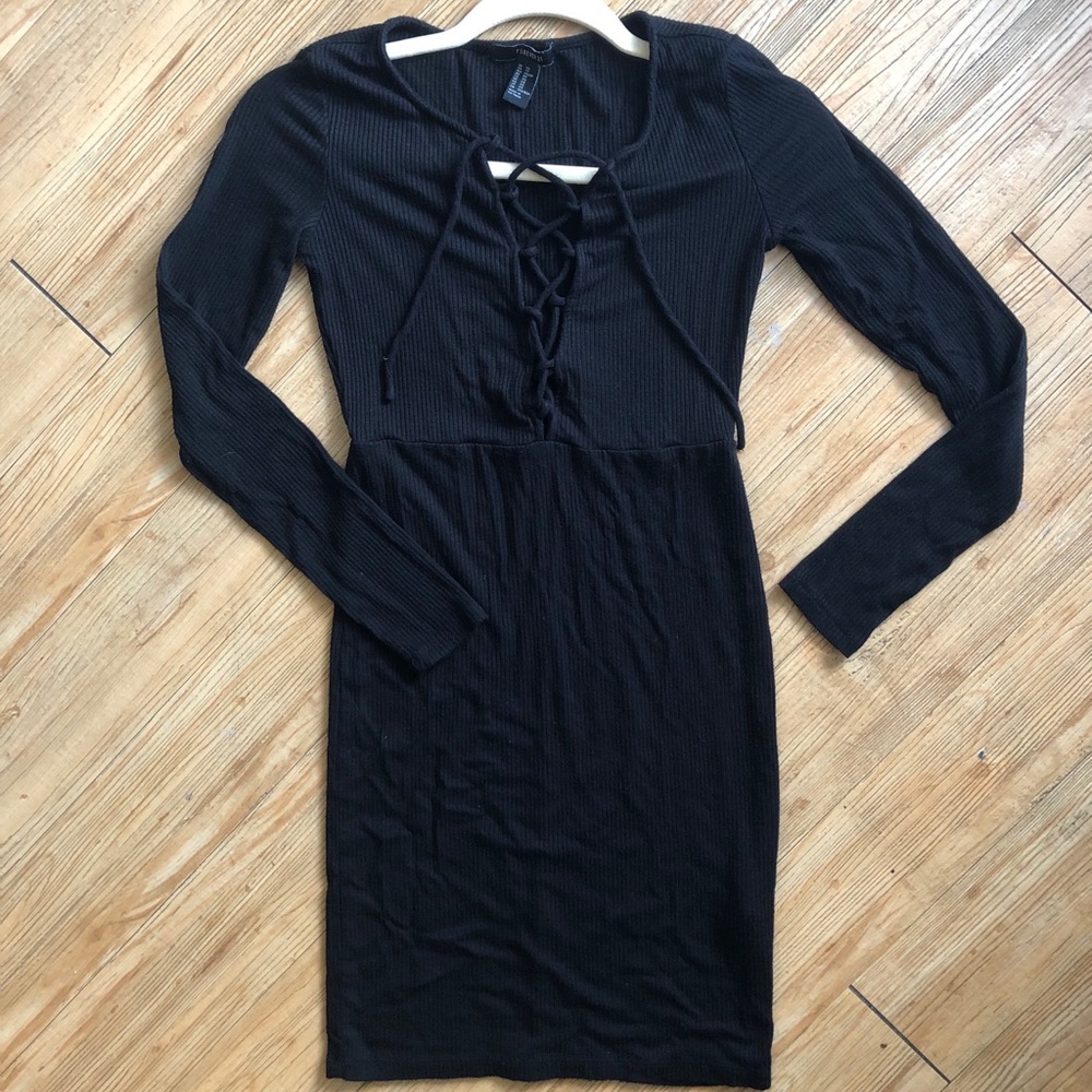 Forever21 pencil dress w/ laced tie